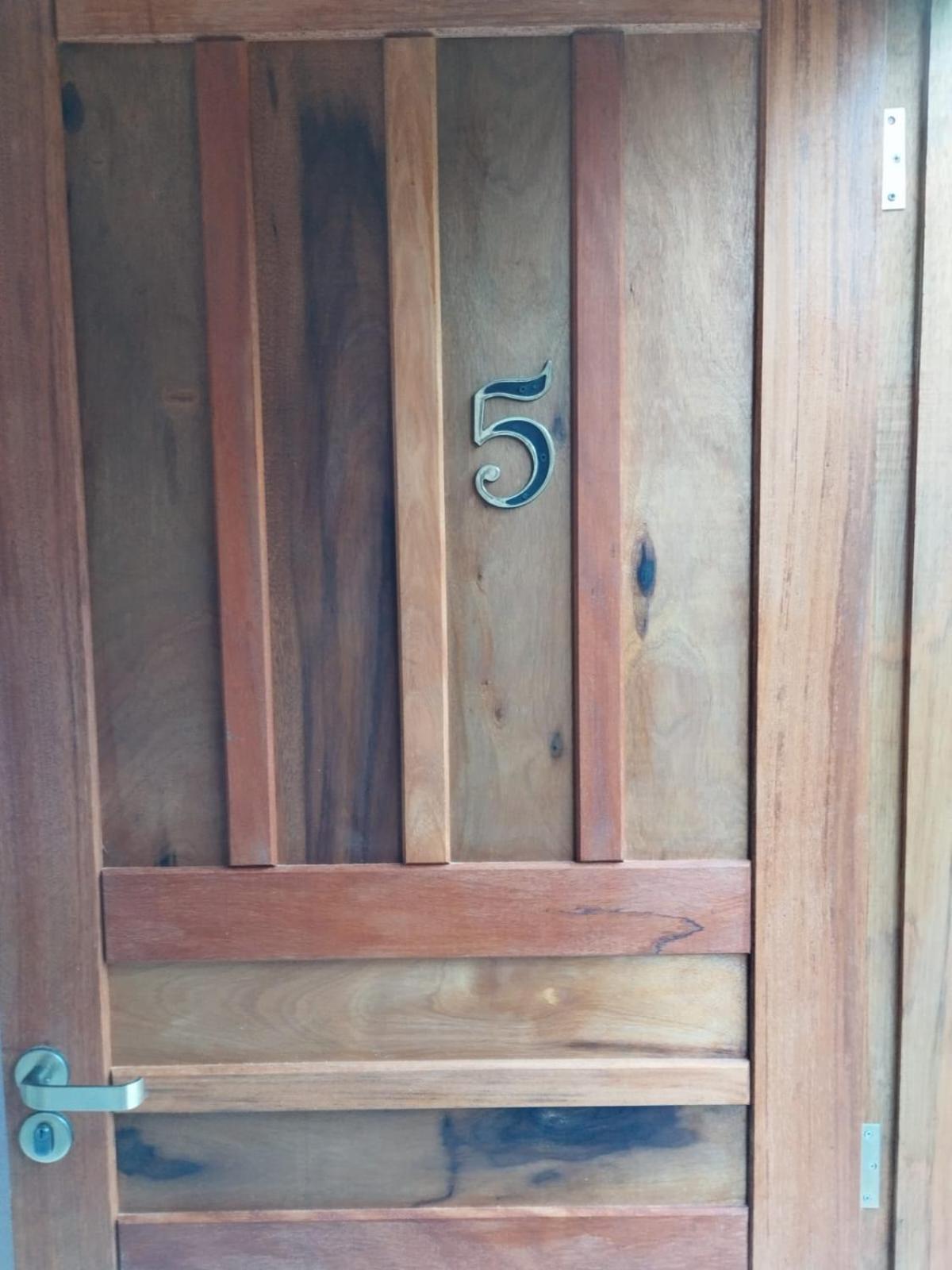 Casa Dos Rocha Em - Kitnet Com Sacada Casa de férias Ubatuba